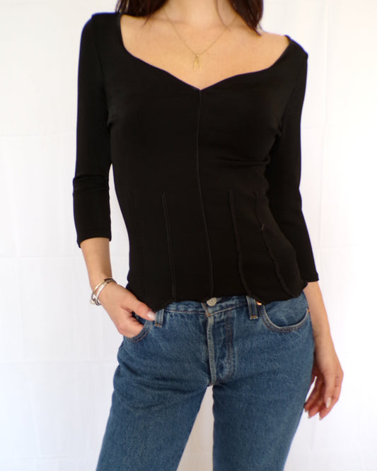 Black Quarter Sleeve Top