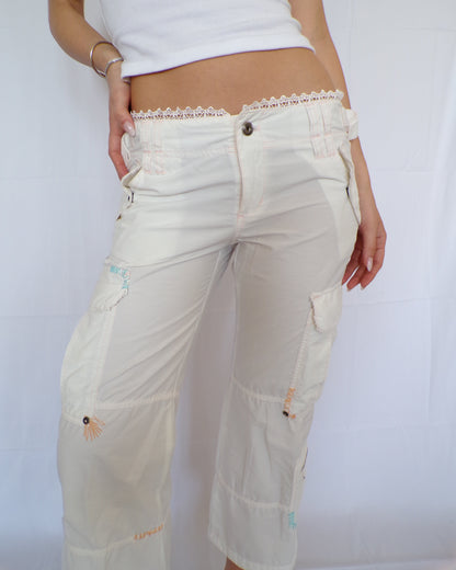 Miss Me 2000s White Capris